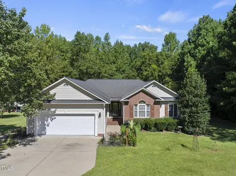 2068 Nc-27 Lillington NC 27546