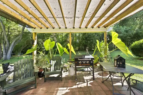2068 Nc-27 Lillington NC 27546