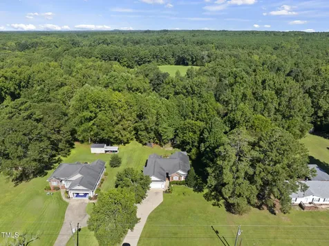 2068 Nc-27 Lillington NC 27546