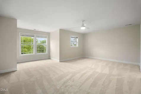 716 Ennis Creek Lane Cary NC 27513