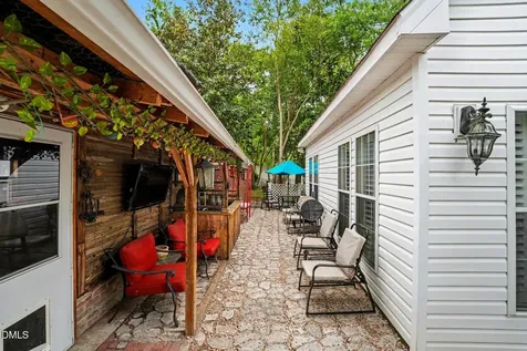 203 E Davis Street Smithfield NC 27577