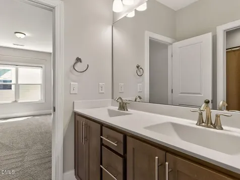 1513 Armscroft Lane Apex NC 27502