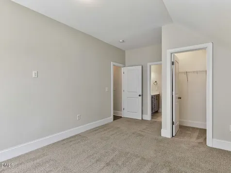 1513 Armscroft Lane Apex NC 27502