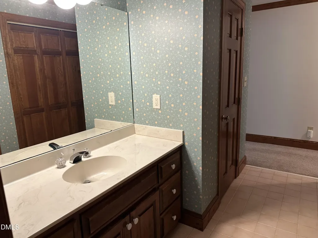 10612 Baden Place Raleigh NC 27613