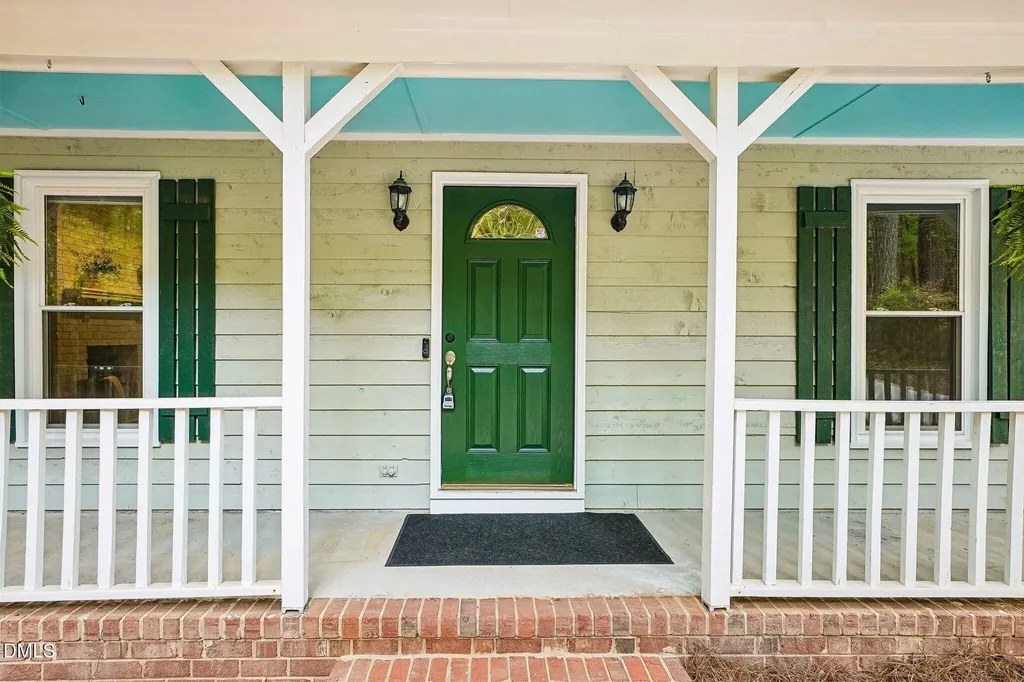 3116 Avondale Court Raleigh NC 27613