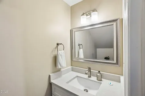 3116 Avondale Court Raleigh NC 27613