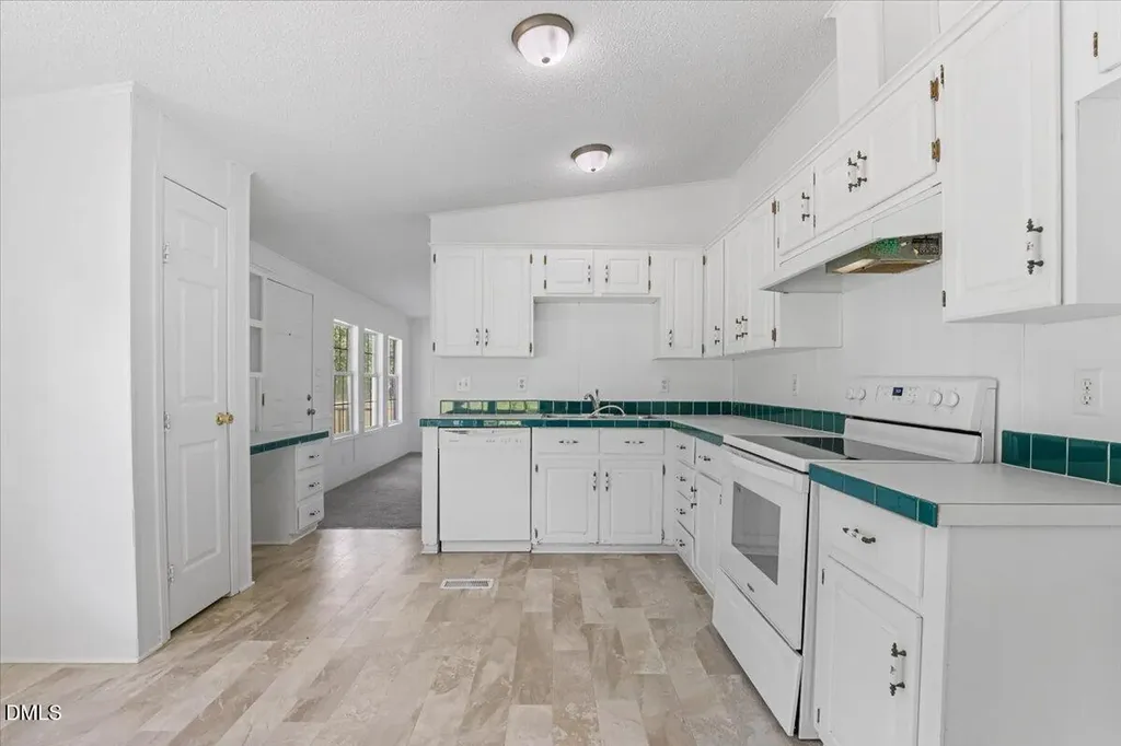 864 Old Dam Road Selma NC 27576