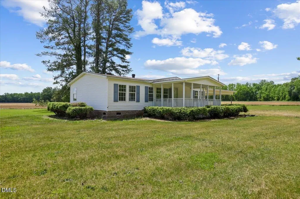 864 Old Dam Road Selma NC 27576