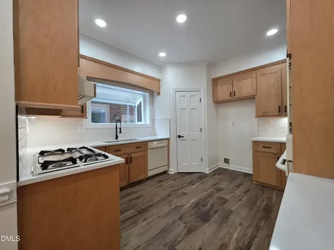205 Coventry Lane Cary NC 27511