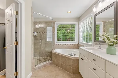 205 Chilcott Lane Apex NC 27502