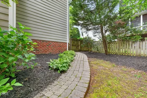 205 Chilcott Lane Apex NC 27502