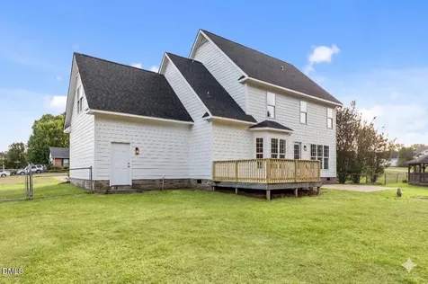 115 Stacy Lane Raeford NC 28376