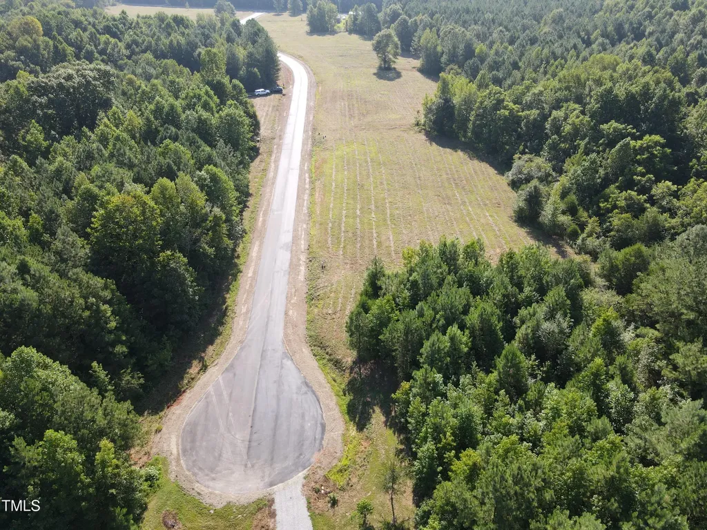 11 Sandy Plains Lane Henderson NC 27537