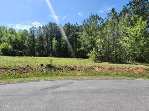 11 Sandy Plains Lane Henderson NC 27537