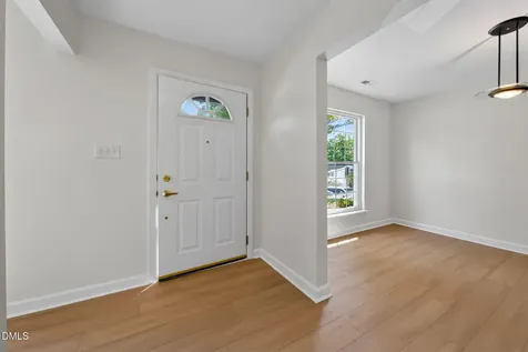 218 Rosebrooks Drive Cary NC 27513