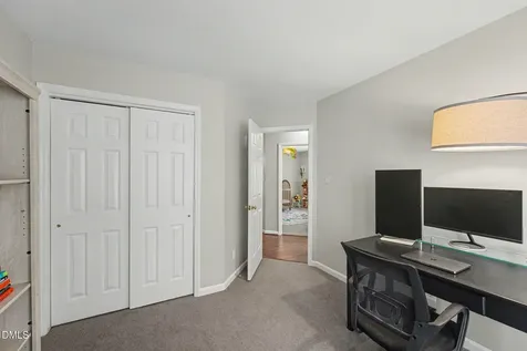 105 New Holland Place Cary NC 27519