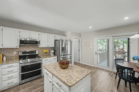 105 New Holland Place Cary NC 27519