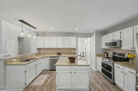 105 New Holland Place Cary NC 27519