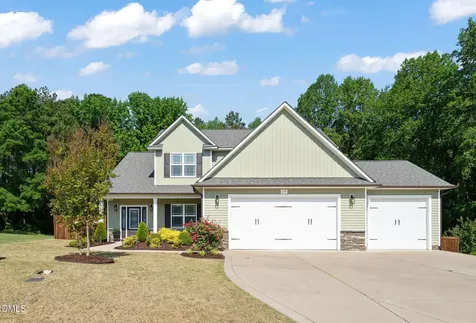 153 Shady Oaks Drive Benson NC 27504