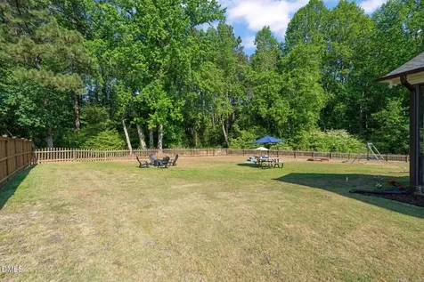 153 Shady Oaks Drive Benson NC 27504