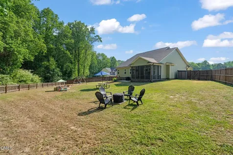 153 Shady Oaks Drive Benson NC 27504