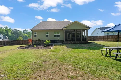 153 Shady Oaks Drive Benson NC 27504