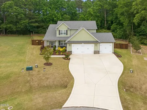 153 Shady Oaks Drive Benson NC 27504