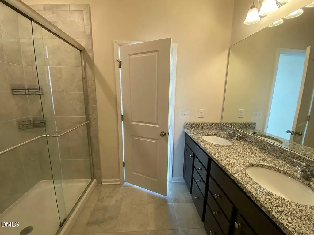 2124 Fox Chapel Place Fuquay Varina NC 27526