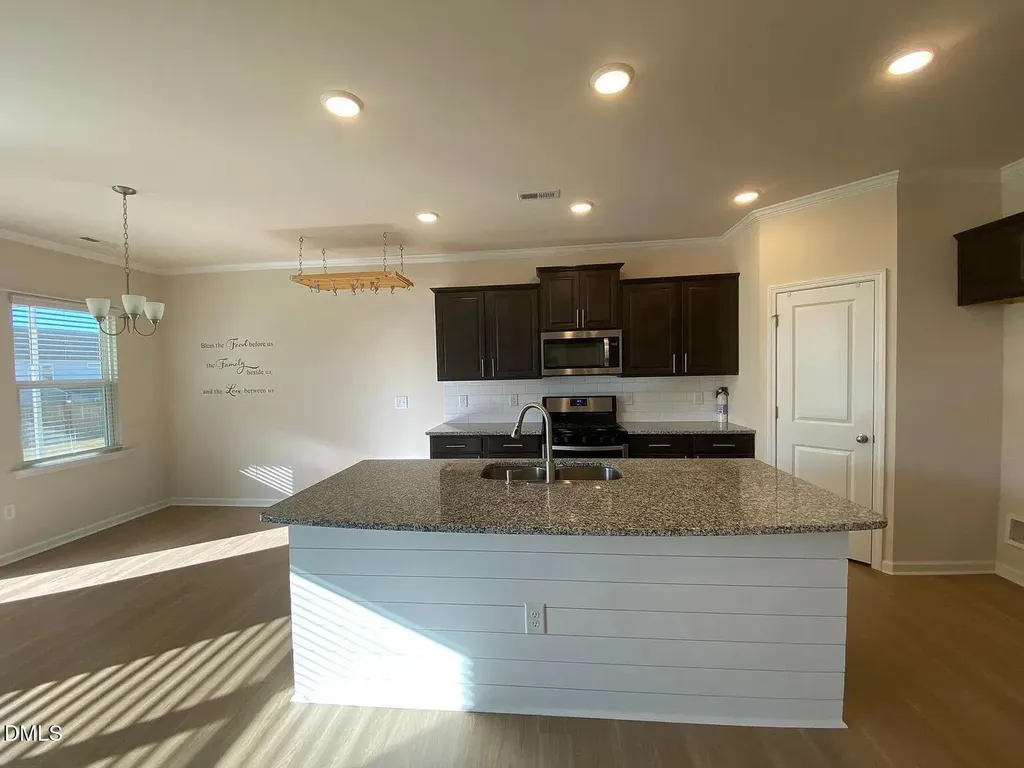 2124 Fox Chapel Place Fuquay Varina NC 27526