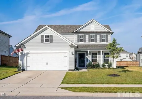 2124 Fox Chapel Place Fuquay Varina NC 27526