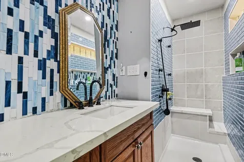 207 Oakland Drive Apex NC 27539