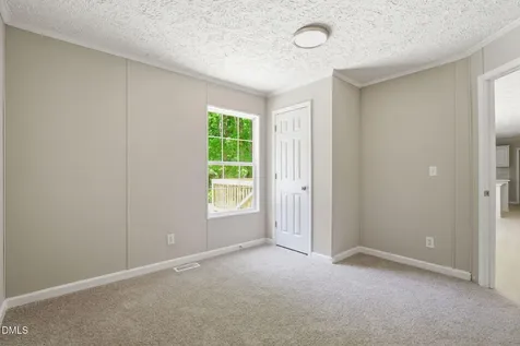 5249 Highpoint Drive Nashville NC 27856