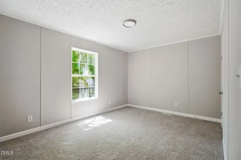 5249 Highpoint Drive Nashville NC 27856