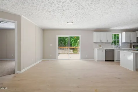 5249 Highpoint Drive Nashville NC 27856