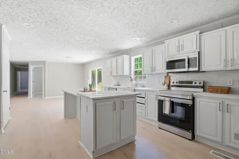 5249 Highpoint Drive Nashville NC 27856