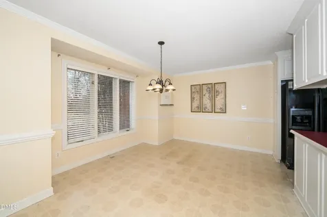 609 W Academy Street Fuquay Varina NC 27526