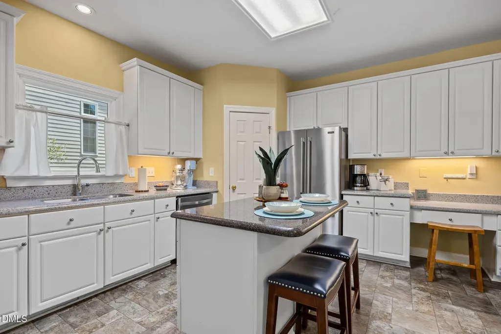 4008 Sunridge Road Raleigh NC 27613