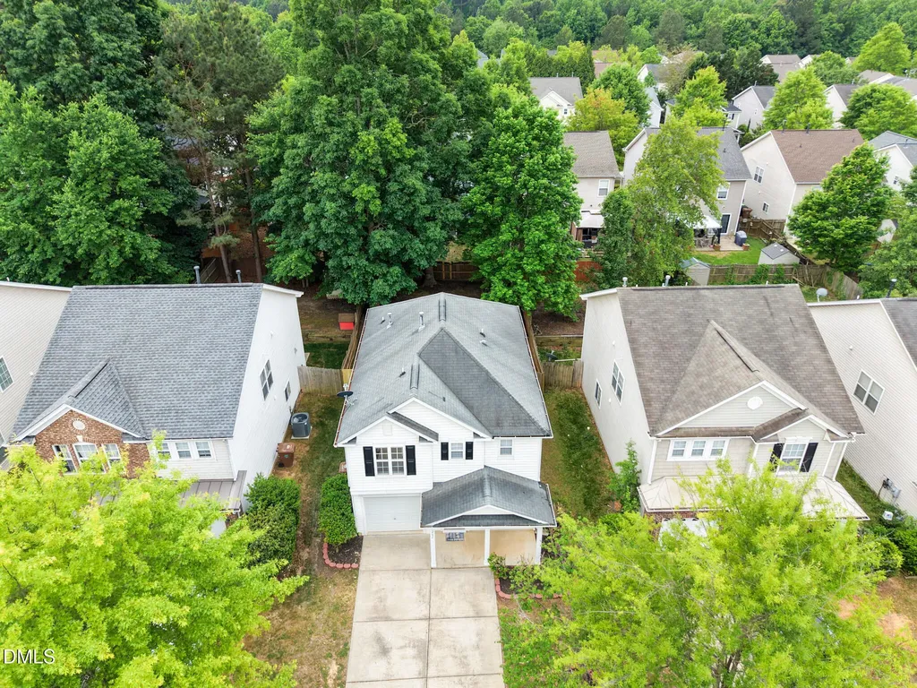 152 Trayesan Drive Holly Springs NC 27540