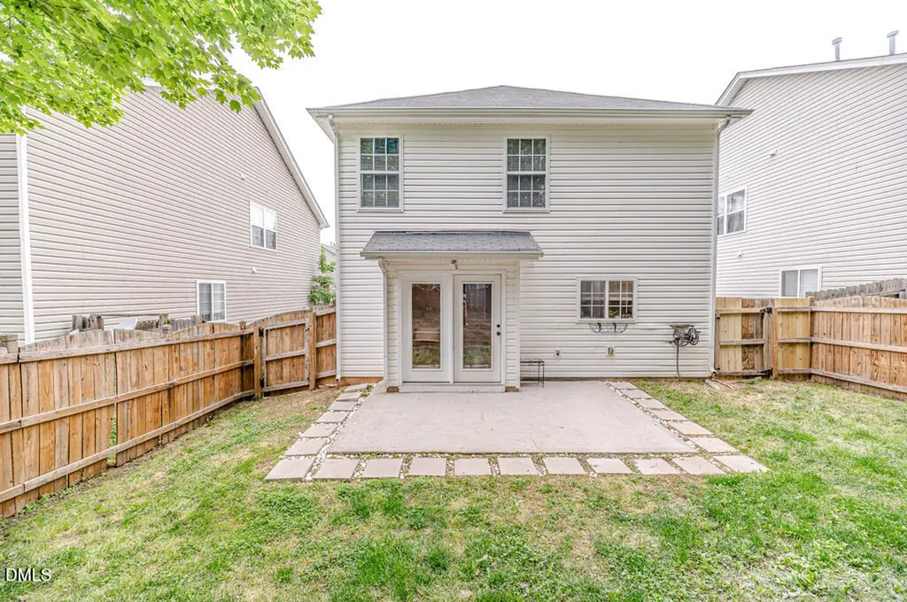 152 Trayesan Drive Holly Springs NC 27540