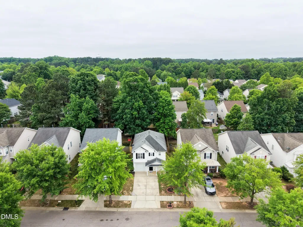 152 Trayesan Drive Holly Springs NC 27540