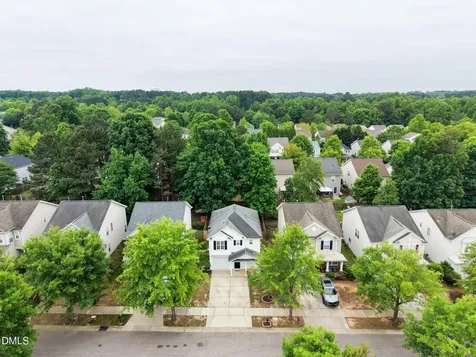 152 Trayesan Drive Holly Springs NC 27540