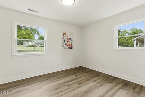 4904 Fox Hunt Drive Durham NC 27712
