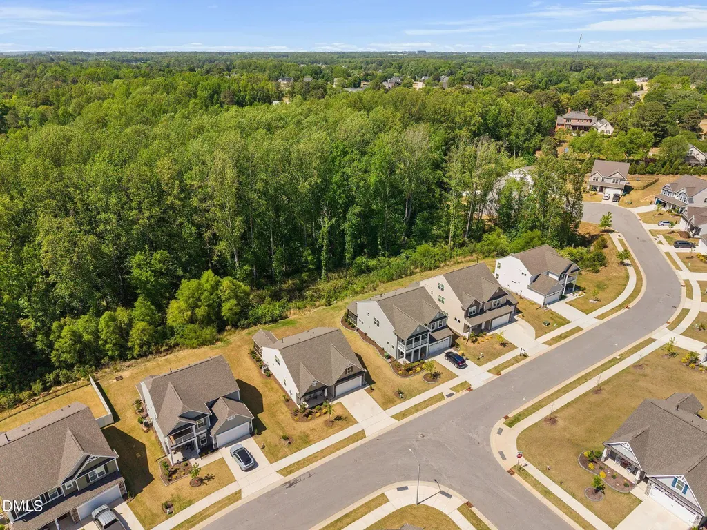 545 Hampton Crest Court Fuquay Varina NC 27526