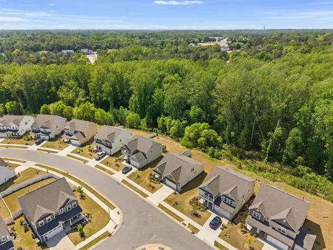 545 Hampton Crest Court Fuquay Varina NC 27526