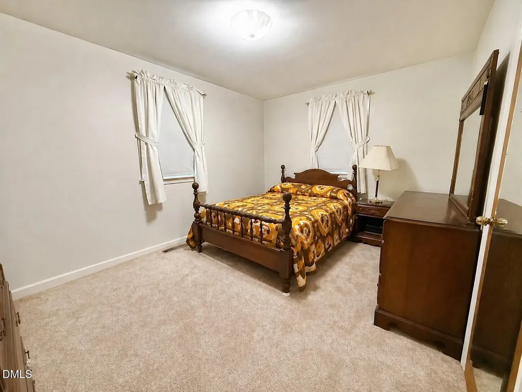 2305 Lora Lane Raleigh NC 27604