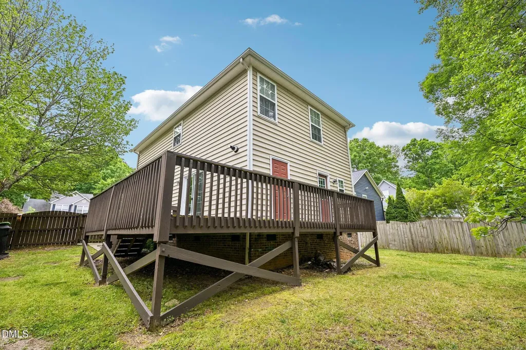 412 Teal Lake Drive Holly Springs NC 27540