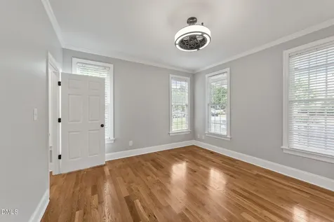 513 Lake Gaston Drive Fuquay Varina NC 27526