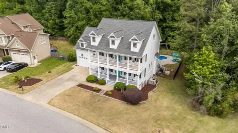 513 Lake Gaston Drive Fuquay Varina NC 27526