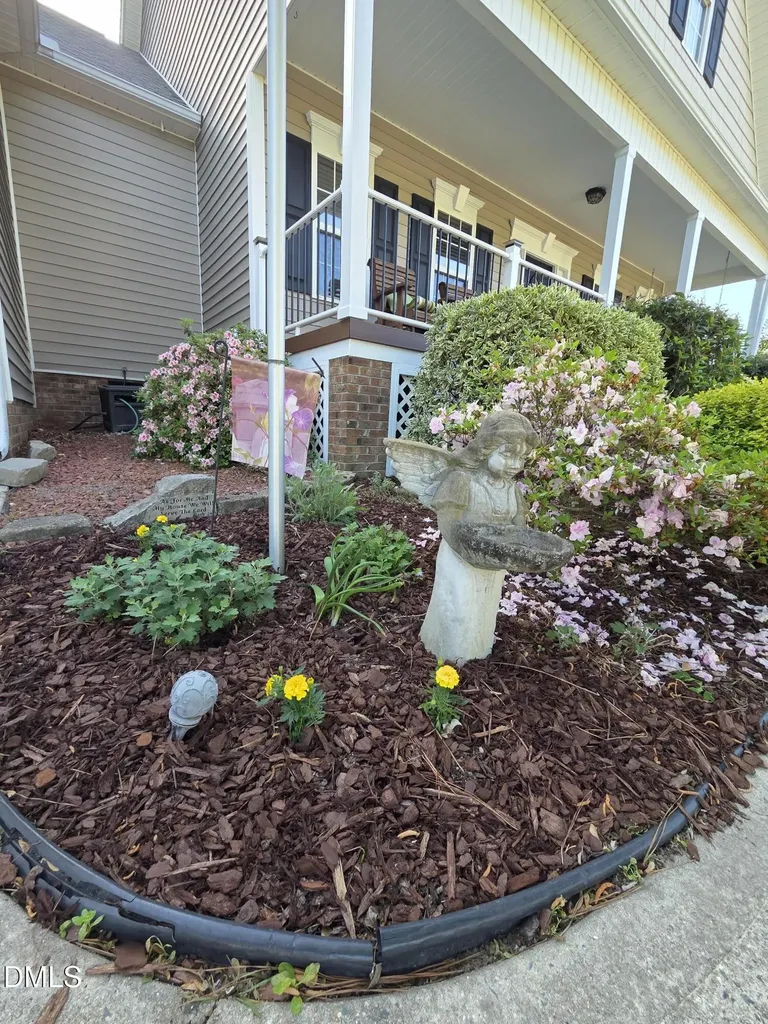 61 Pea Island Circle Garner NC 27529