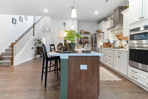 1727 Geyser Court Graham NC 27253